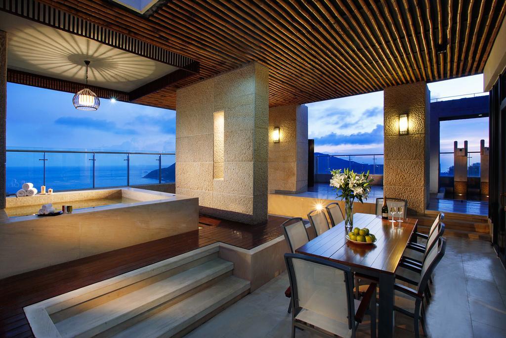 Serenity Coast All Suite Resort Sanya Exterior foto